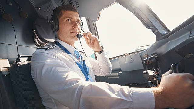 How to Become a Pilot, What are the Training and Requirements?